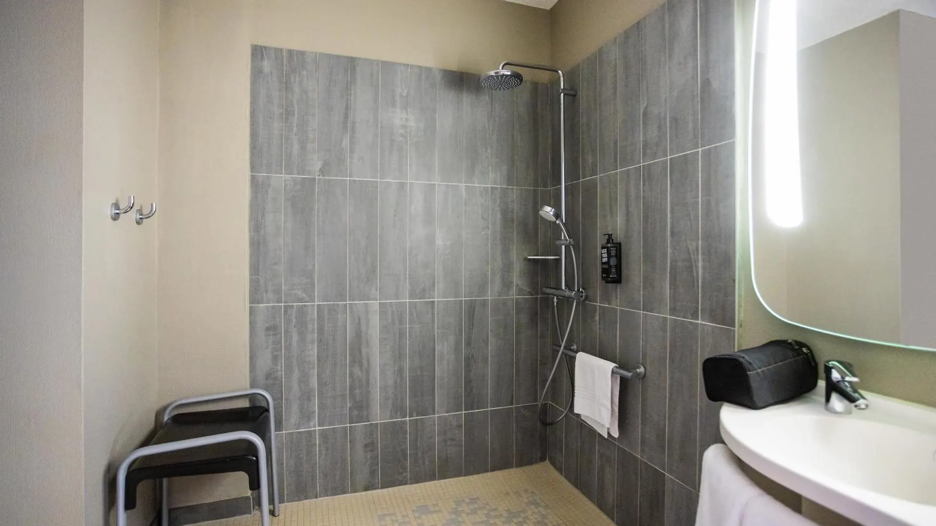 Hotel Ibis Tarbes Odos